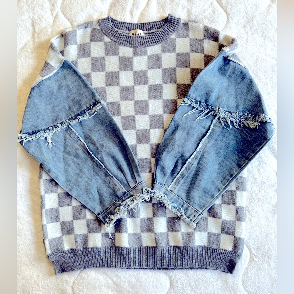 NWOT BiBi Checkered Gray Sweater with Denim Sleeves - size S - Picture 1 of 6